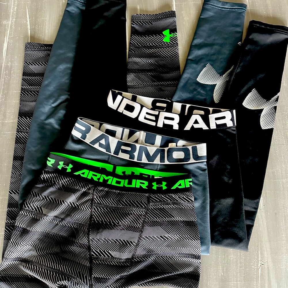 New without tags 3 Under Armour Cold Gear Youth Large